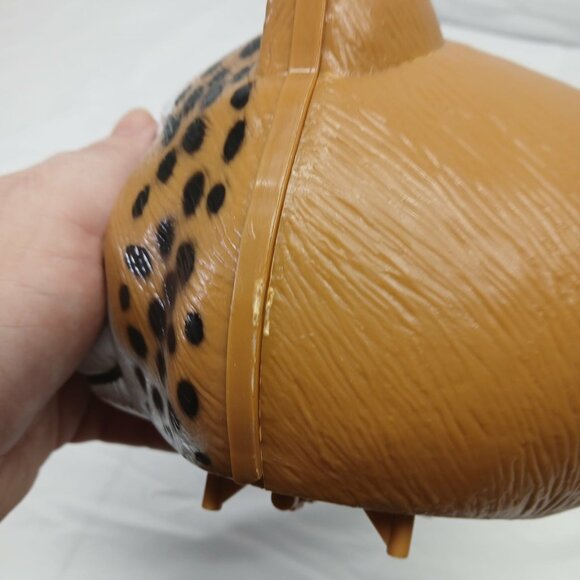 Smithsonian National Zoo Cheeta Storage Container / Lunch box / Pale - Picture 11 of 15